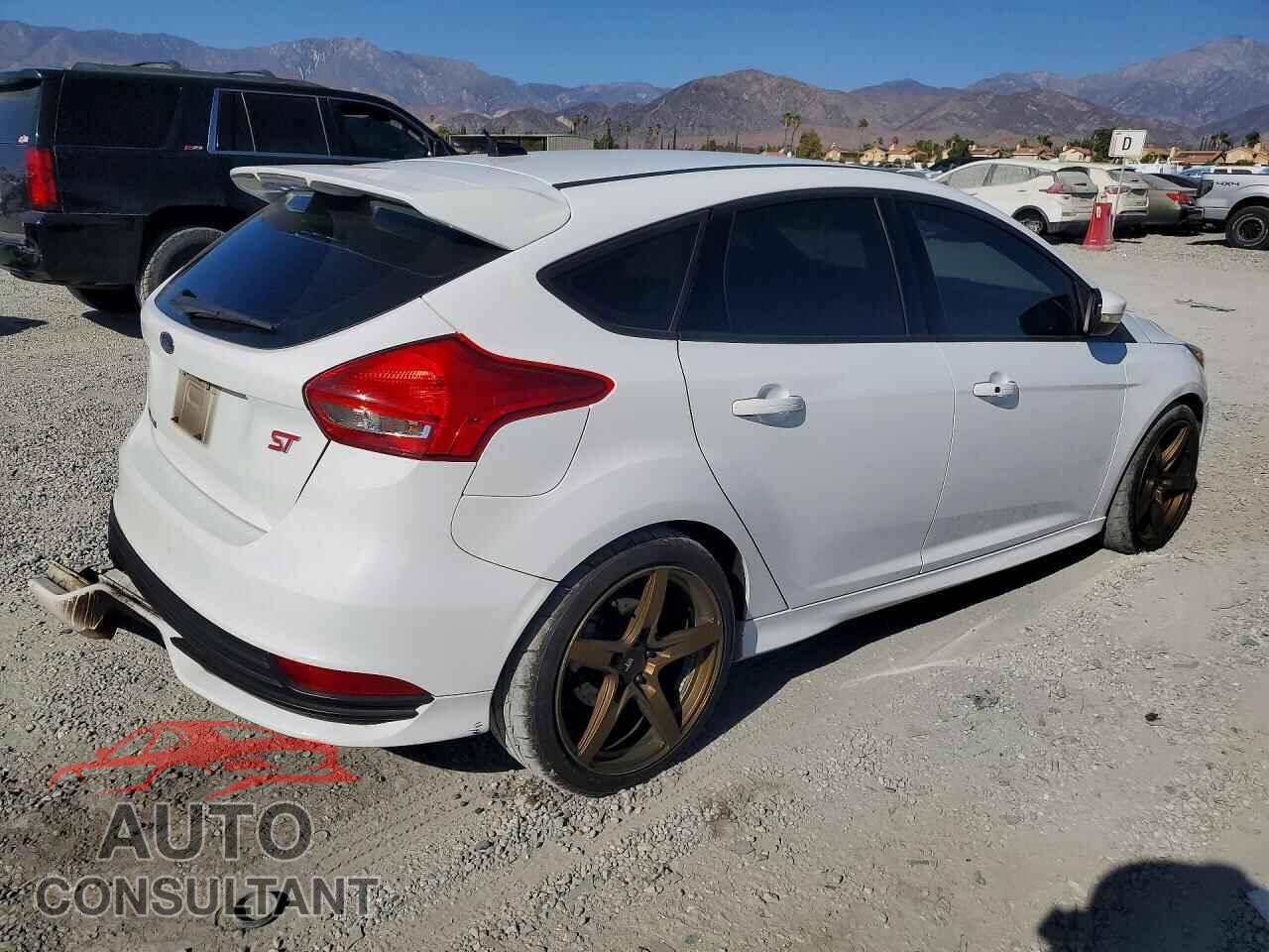 FORD FOCUS 2016 - 1FADP3L96GL405688