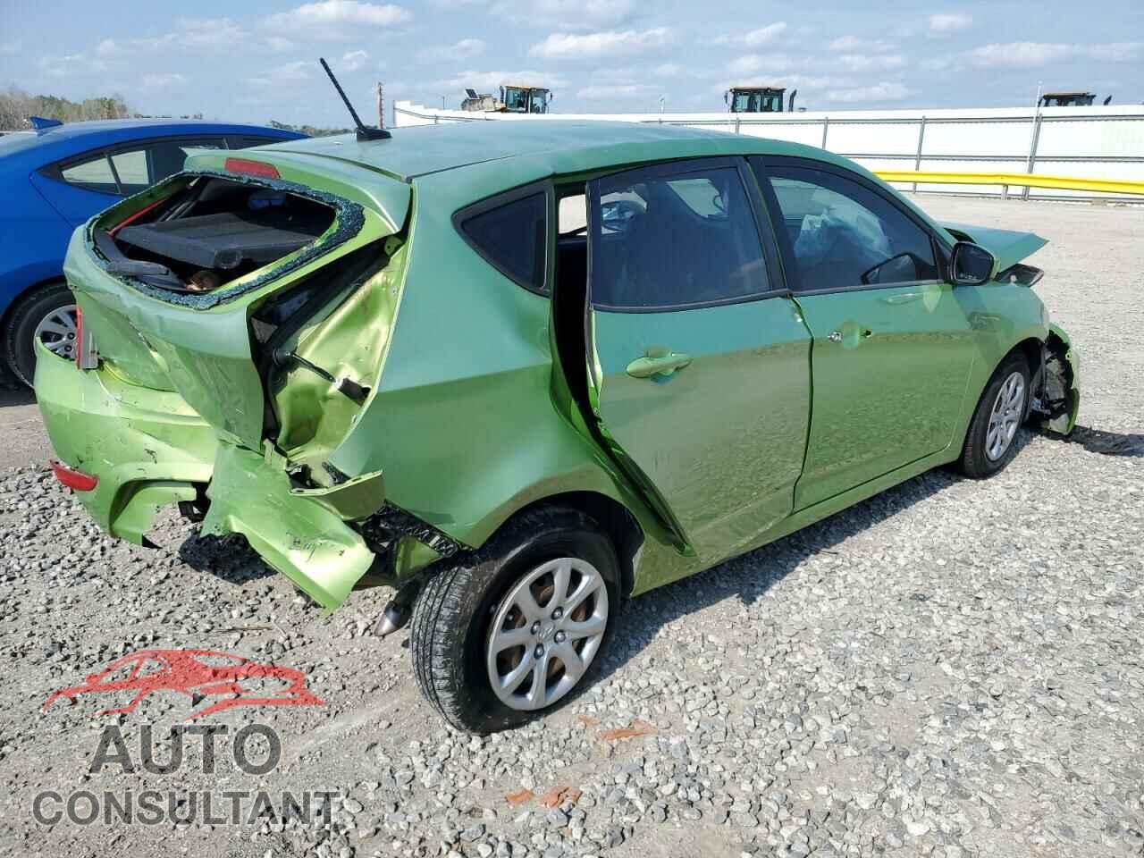HYUNDAI ACCENT 2012 - KMHCT5AEXCU020647