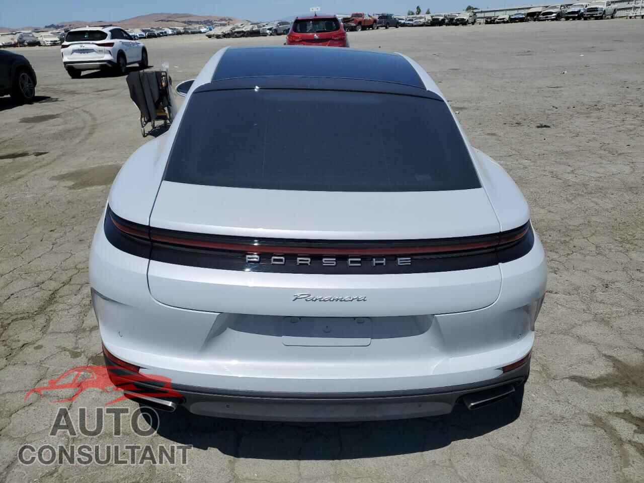 PORSCHE PANAMERA 2024 - WP0AA2YA1RL005147