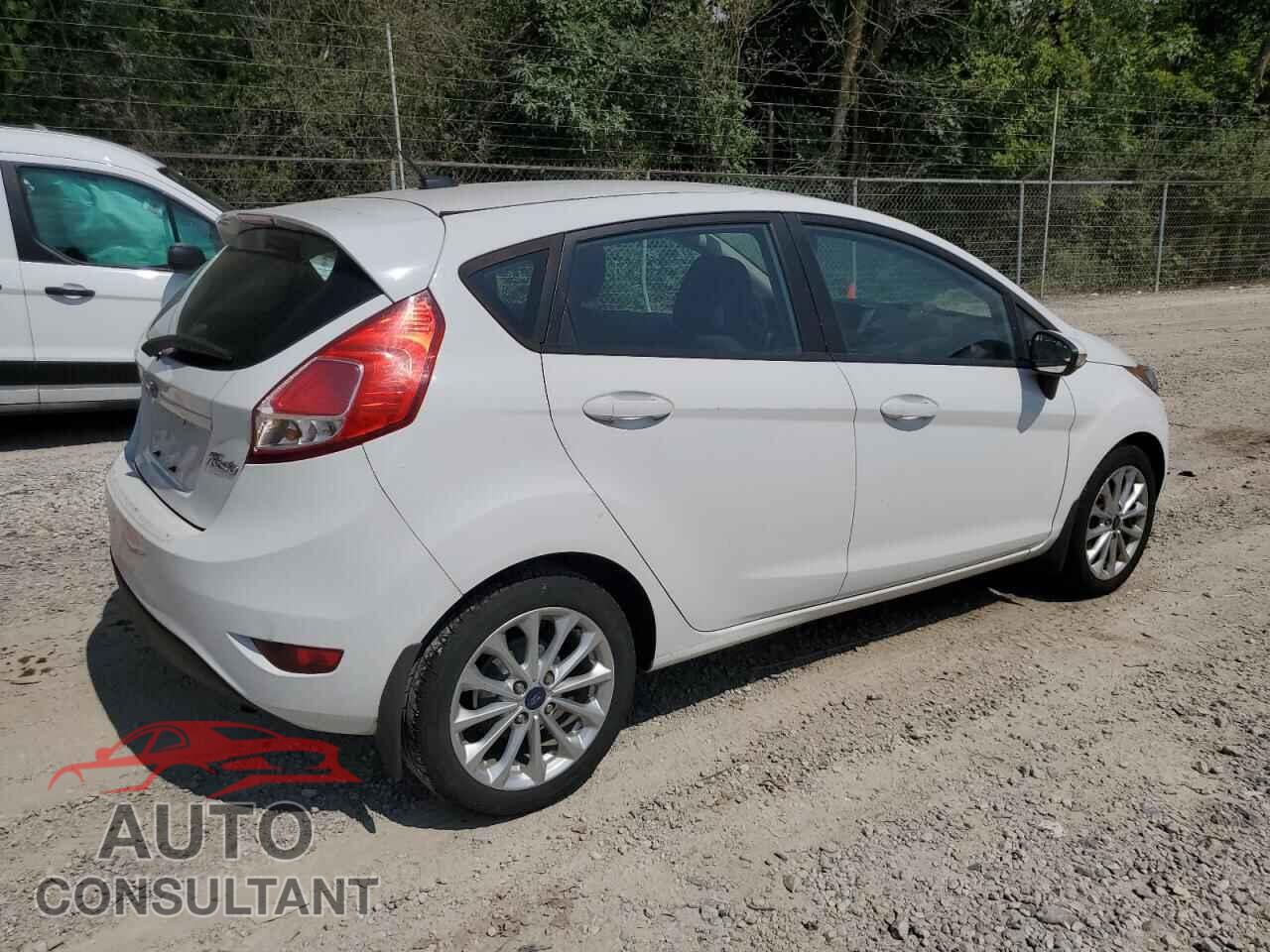 FORD FIESTA 2014 - 3FADP4EJ8EM205081