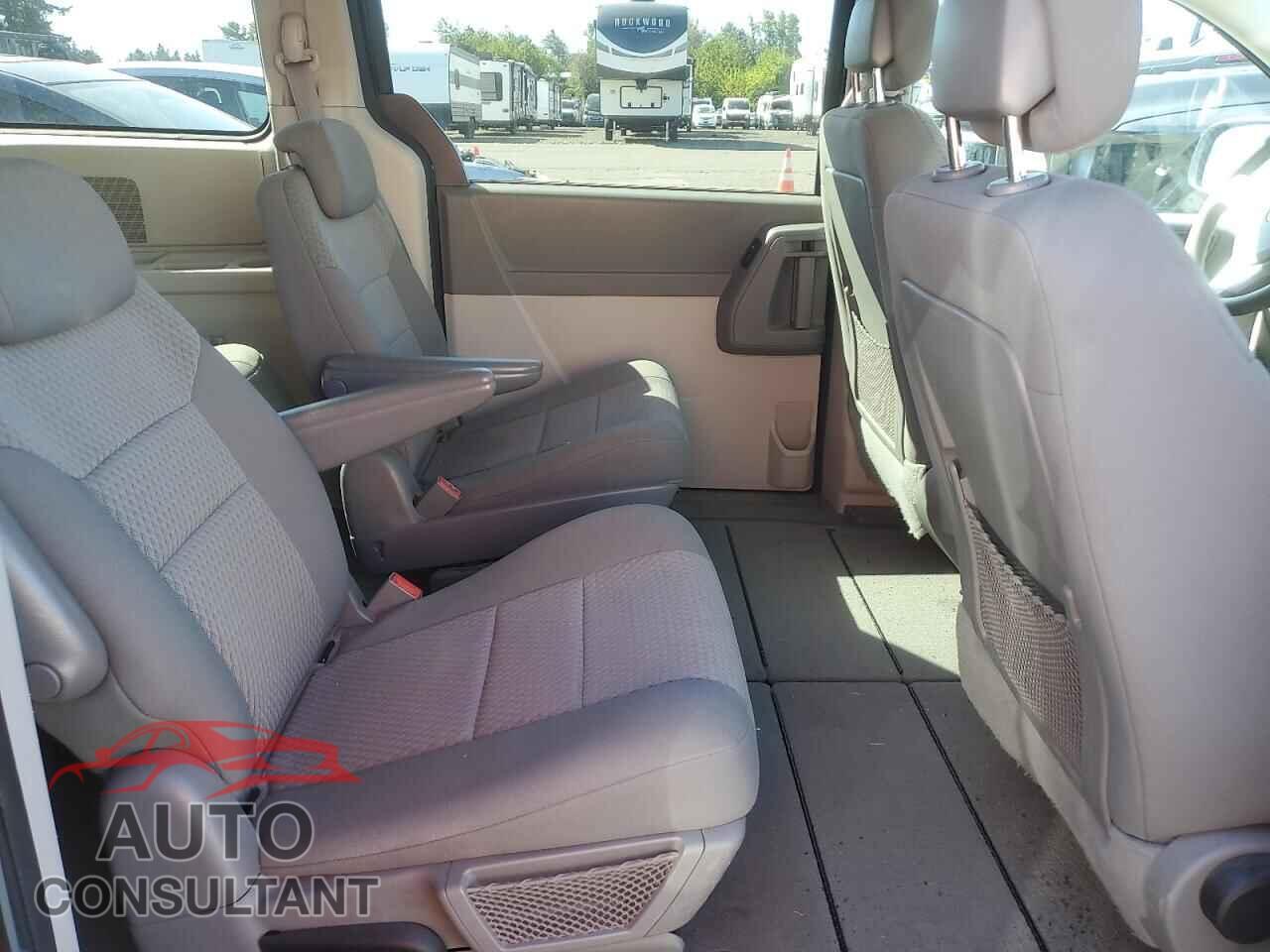 DODGE CARAVAN 2010 - 2D4RN4DE0AR292247