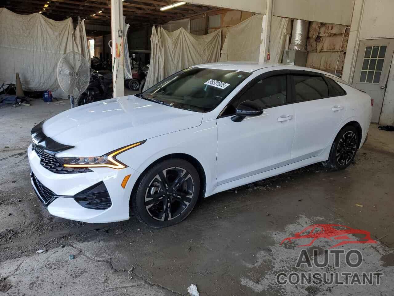 KIA K5 2022 - 5XXG64J21NG096490