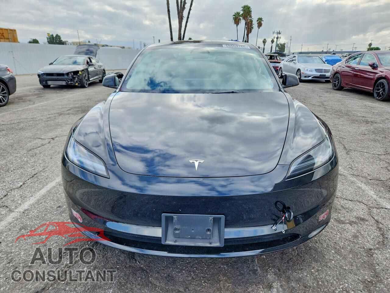 TESLA MODEL 3 2024 - 5YJ3E1EB5RF809393