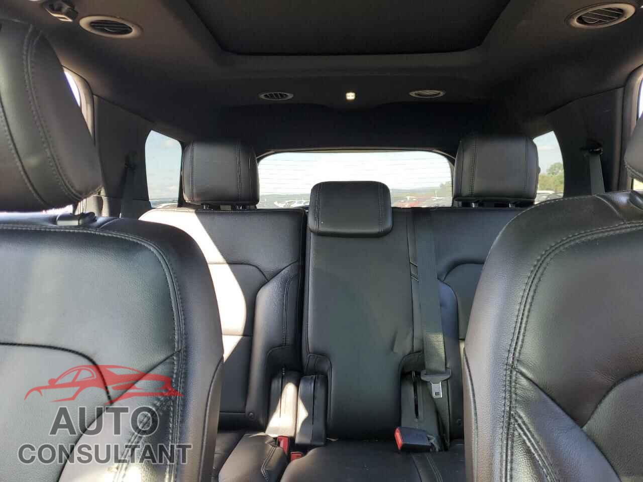FORD EXPLORER 2018 - 1FM5K7D8XJGB84652