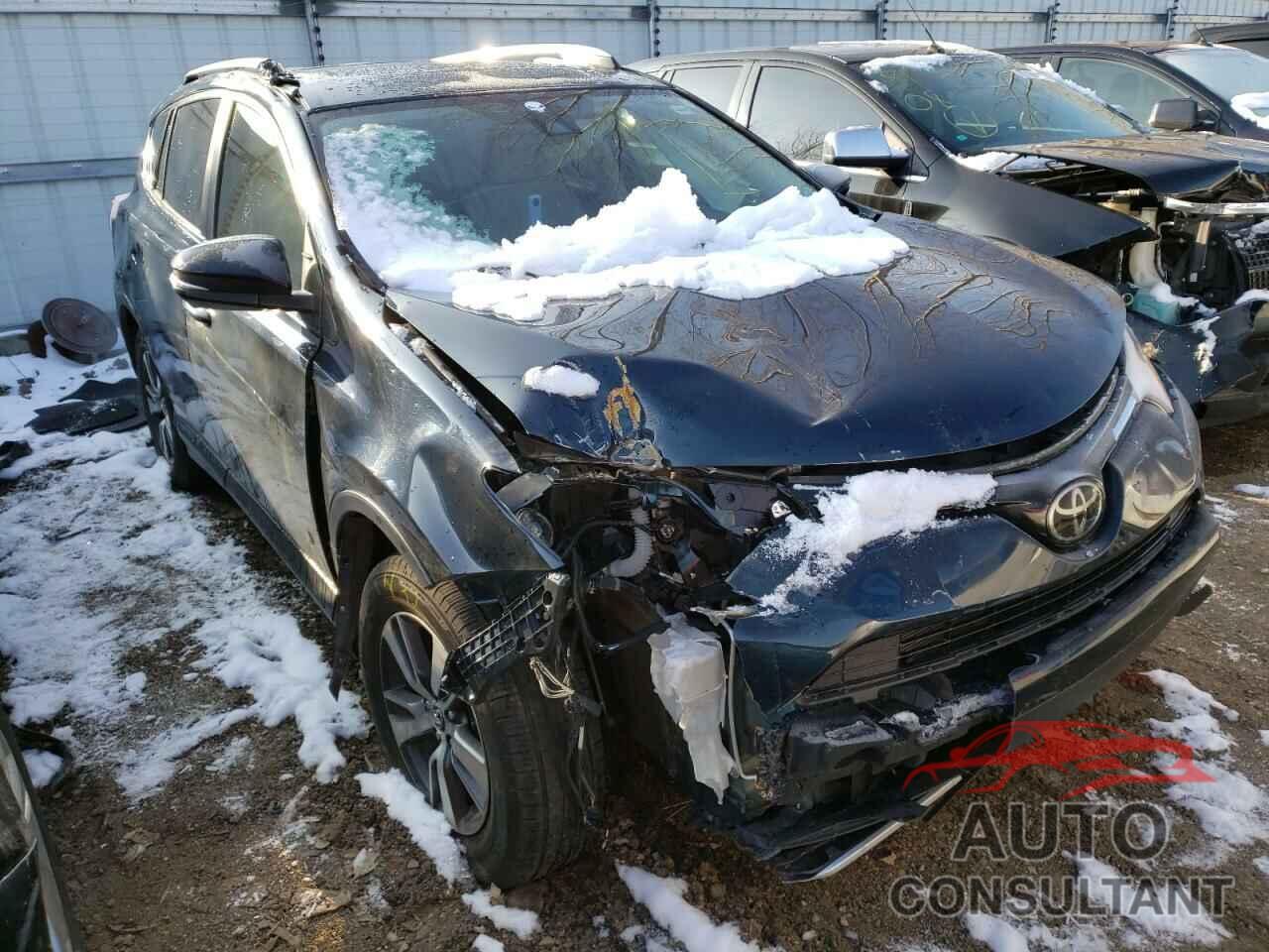 TOYOTA RAV4 2018 - JTMWFREV0JJ203936