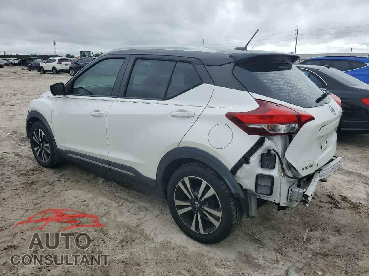 NISSAN KICKS 2019 - 3N1CP5CU3KL505804