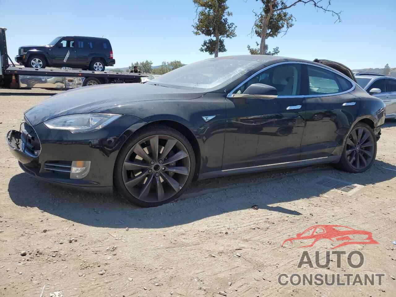 TESLA MODEL S 2013 - 5YJSA1DP7DFP07221