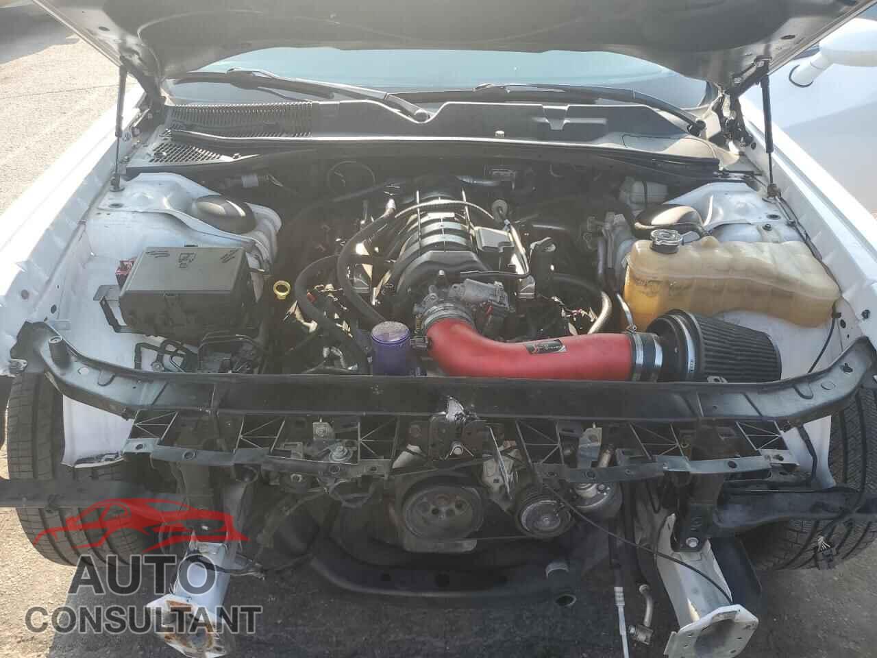 DODGE CHALLENGER 2015 - 2C3CDZAT7FH911045
