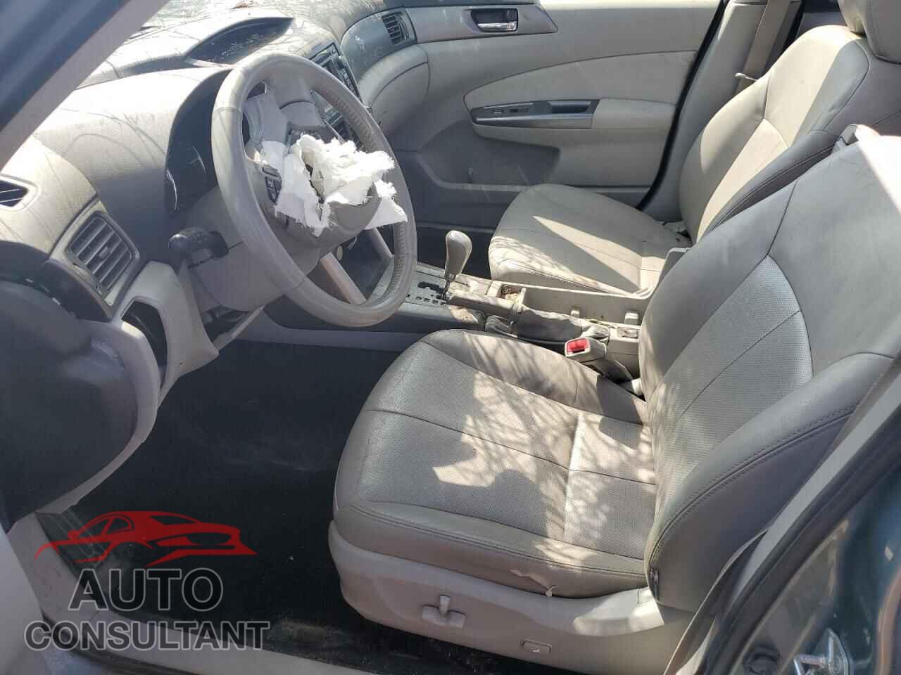SUBARU FORESTER 2011 - JF2SHAEC2BH782687