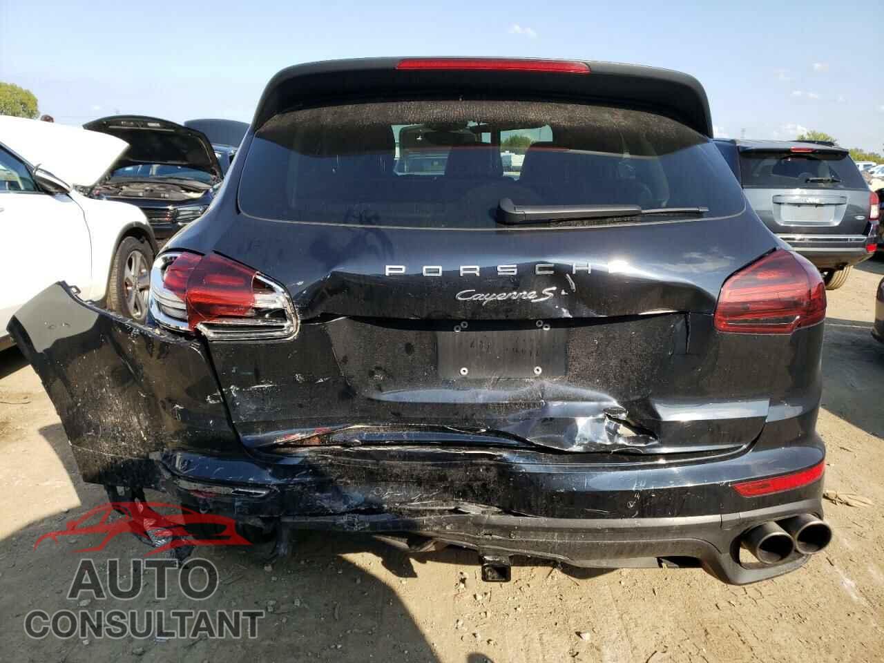 PORSCHE CAYENNE 2016 - WP1AB2A24GLA96037
