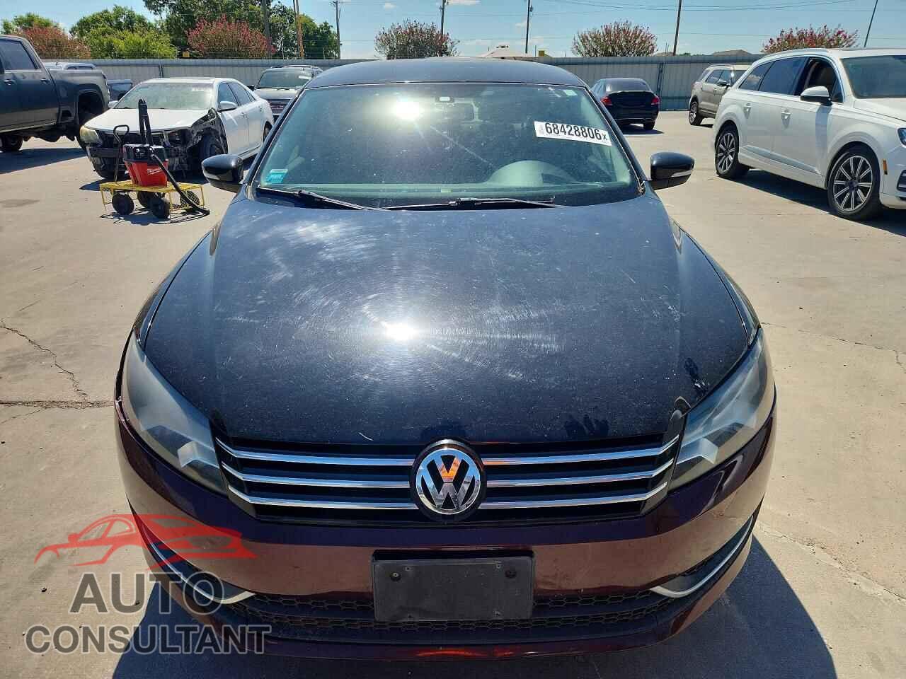 VOLKSWAGEN PASSAT 2014 - 1VWAP7A36EC002713