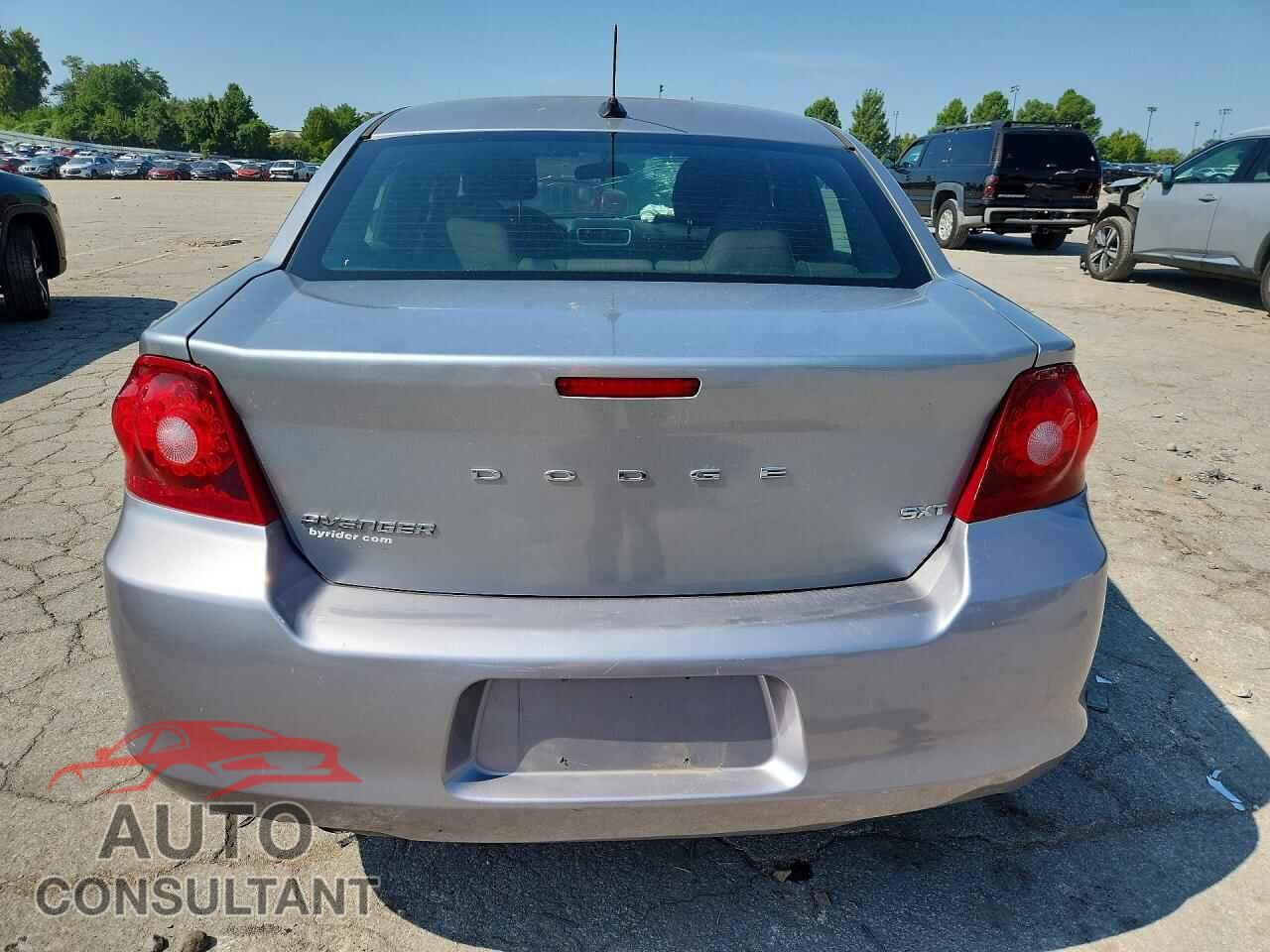 DODGE AVENGER 2013 - 1C3CDZCG9DN572888