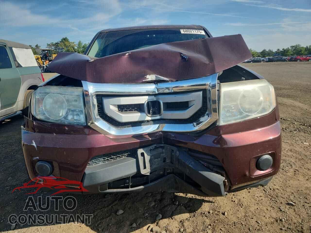 HONDA PILOT 2011 - 5FNYF4H27BB059775