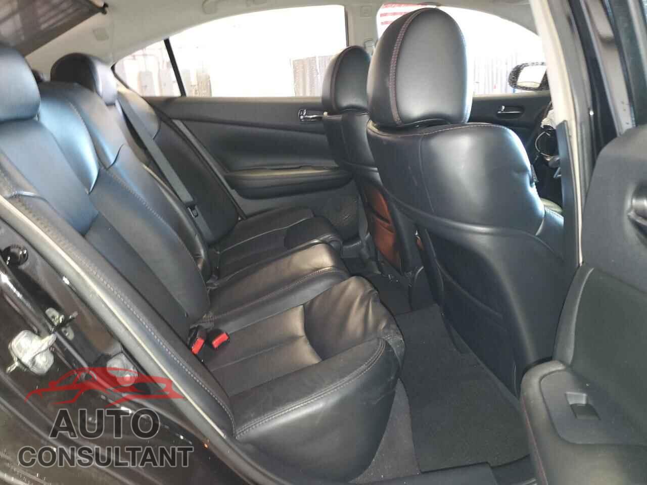 NISSAN MAXIMA 2014 - 1N4AA5AP1EC912657