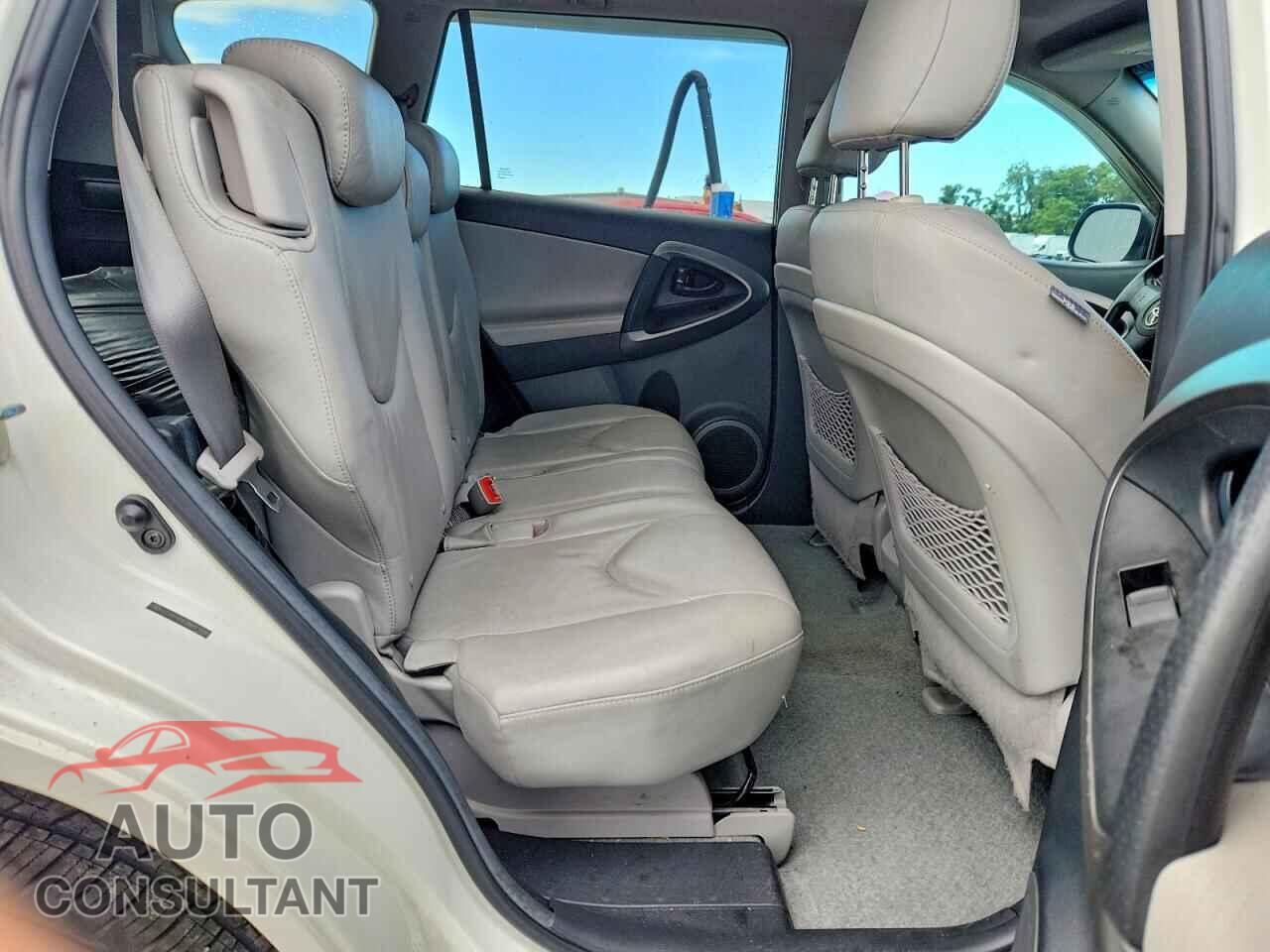 TOYOTA RAV4 2011 - 2T3YF4DV2BW071990