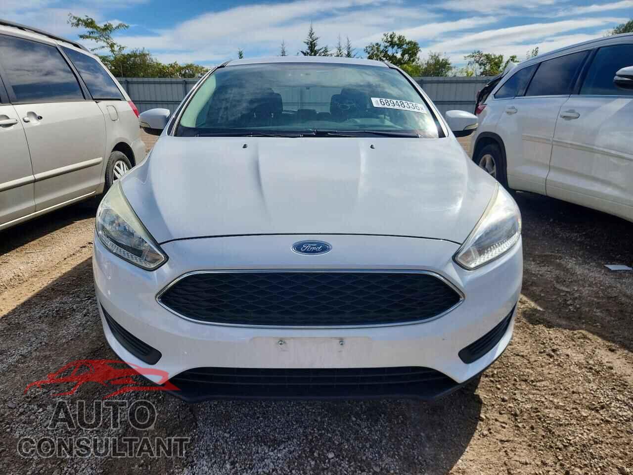 FORD FOCUS 2017 - 1FADP3K27HL262823
