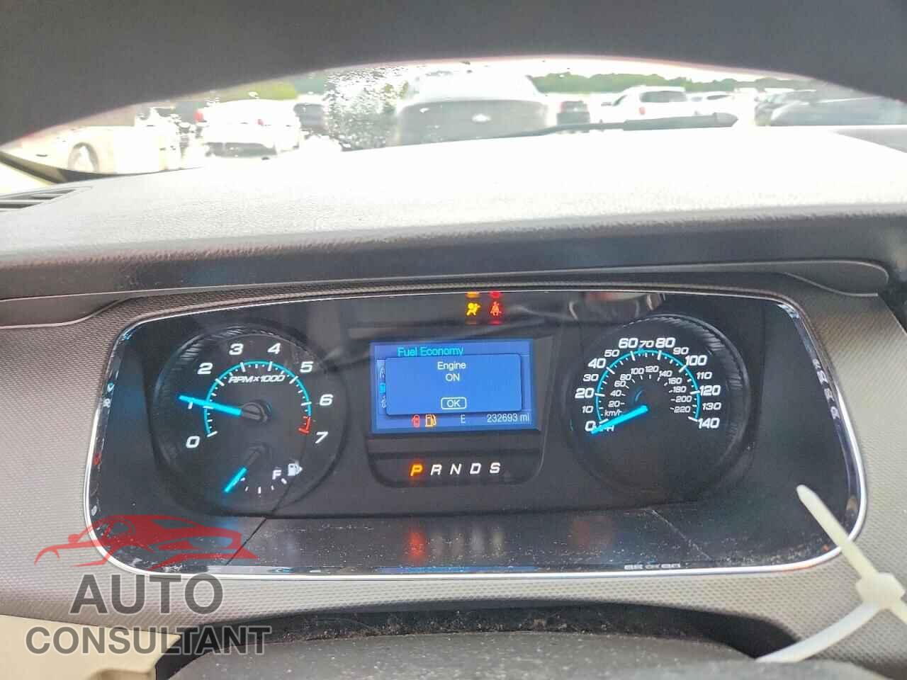 FORD TAURUS 2015 - 1FAHP2D85FG188854