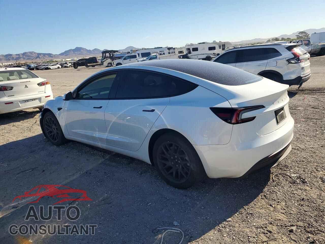 TESLA MODEL 3 2025 - 5YJ3E1EA6SF026483