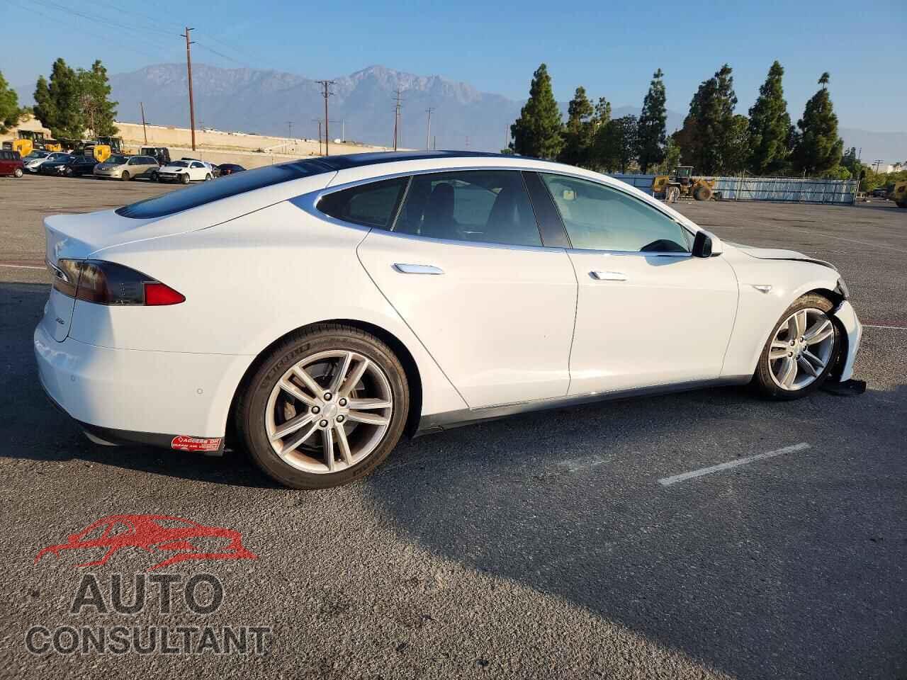 TESLA MODEL S 2016 - 5YJSA1E27GF125837