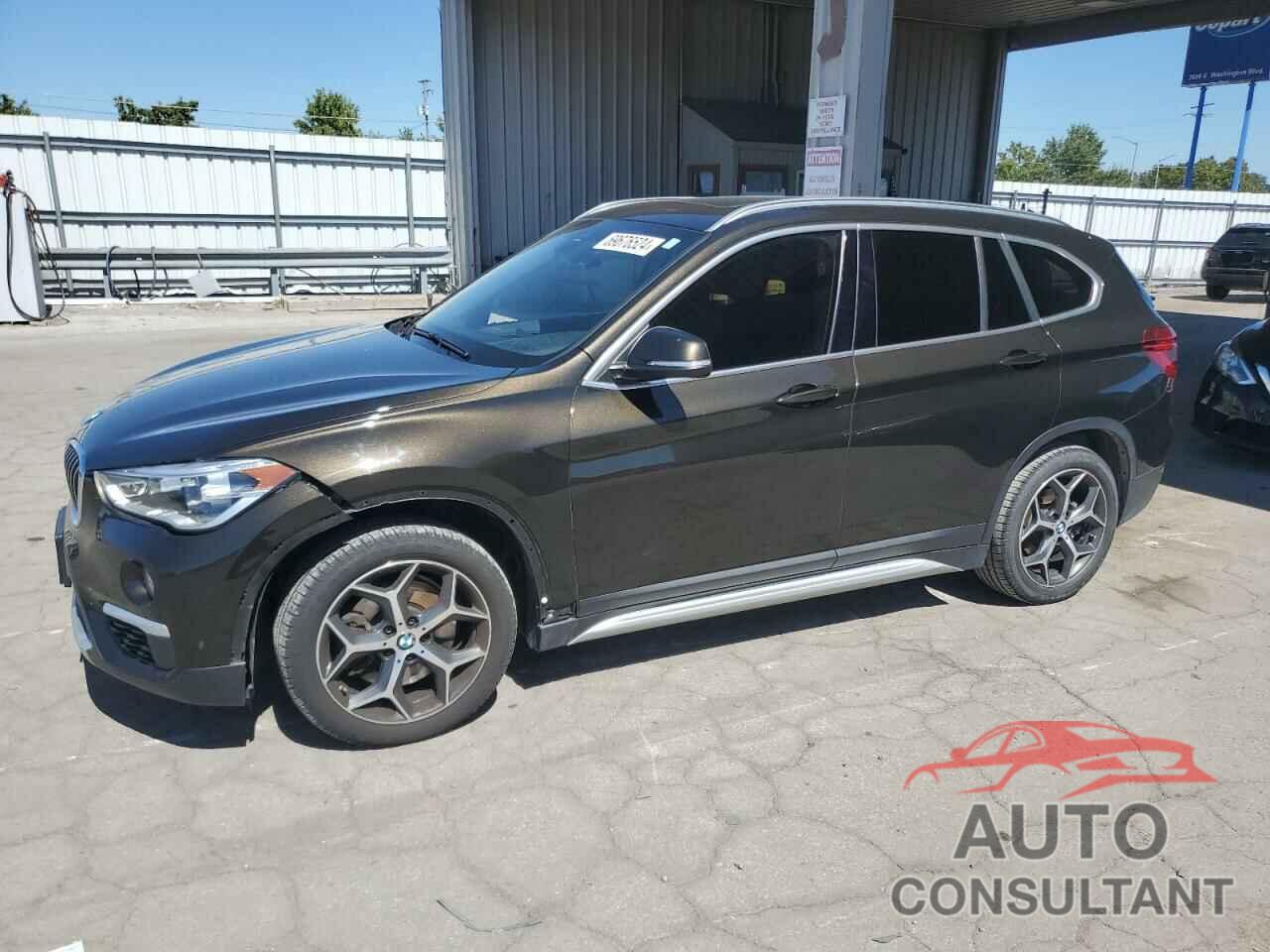 BMW X1 2018 - WBXHT3C34J5L32015