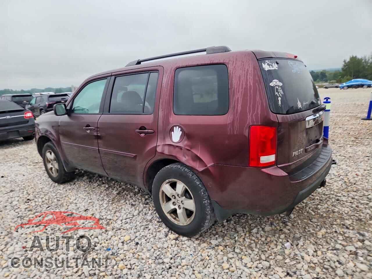 HONDA PILOT 2011 - 5FNYF4H51BB028340