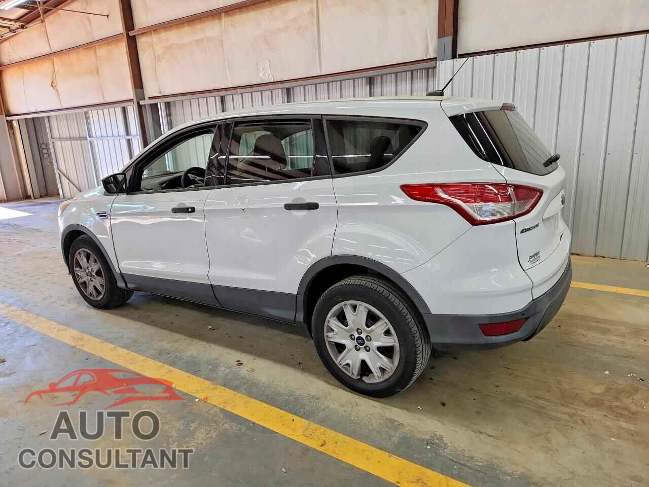 FORD ESCAPE 2015 - 1FMCU0F71FUB51013