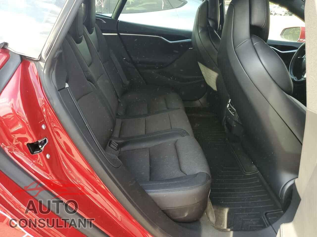 TESLA MODEL S 2017 - 5YJSA1E16HF228546