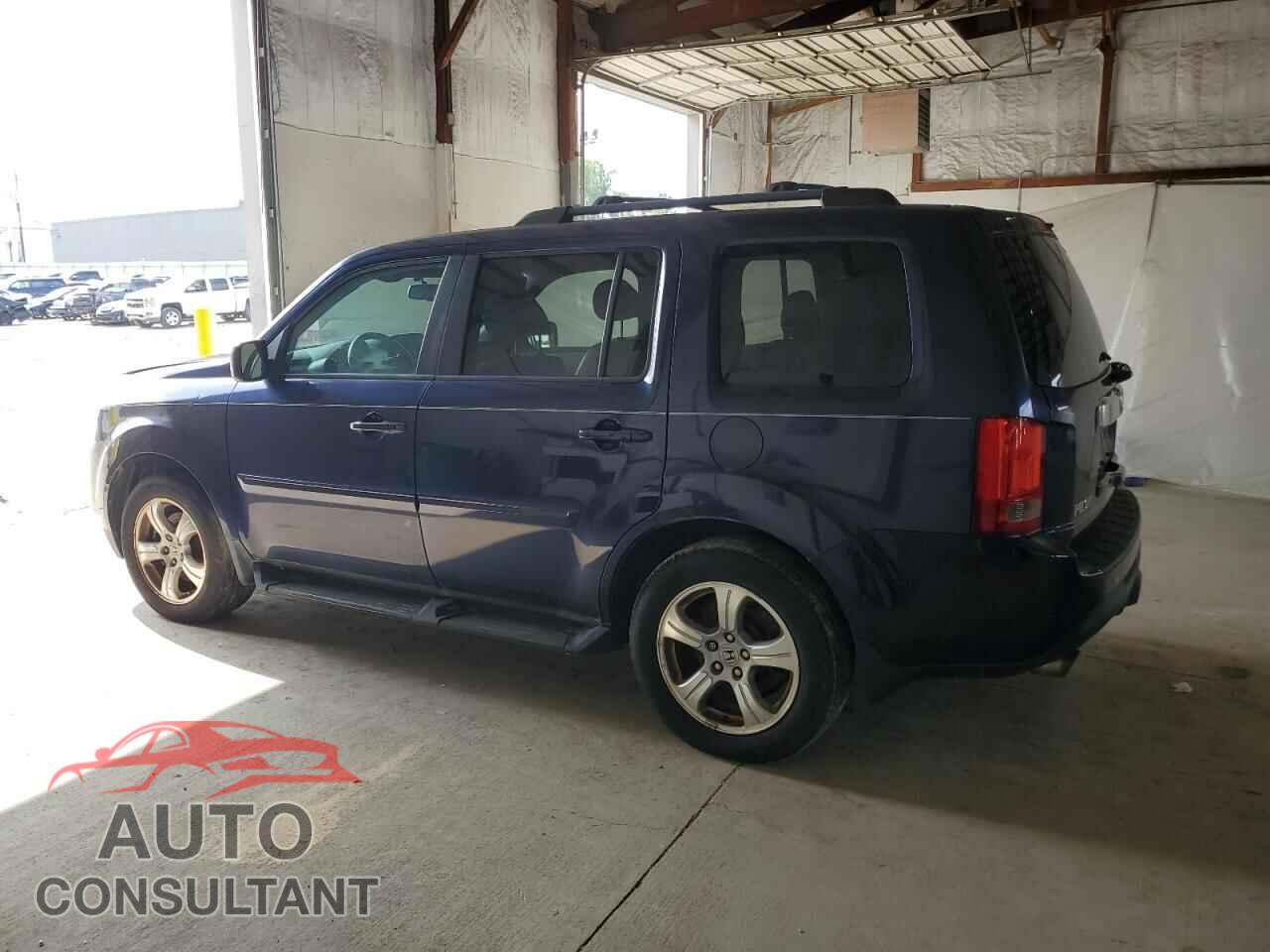 HONDA PILOT 2014 - 5FNYF4H59EB006557