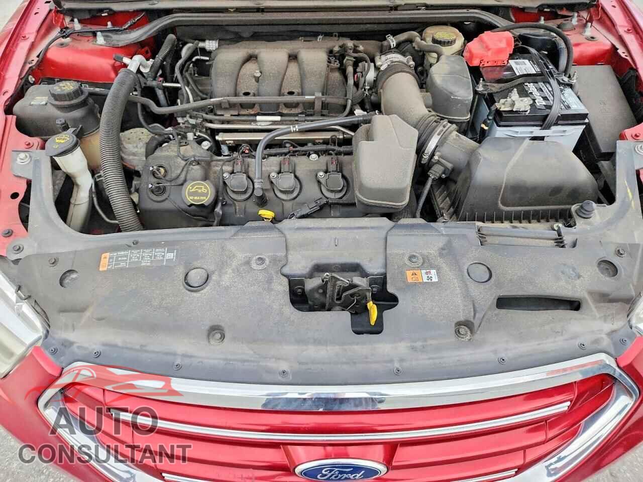 FORD TAURUS 2015 - 1FAHP2F82FG171121