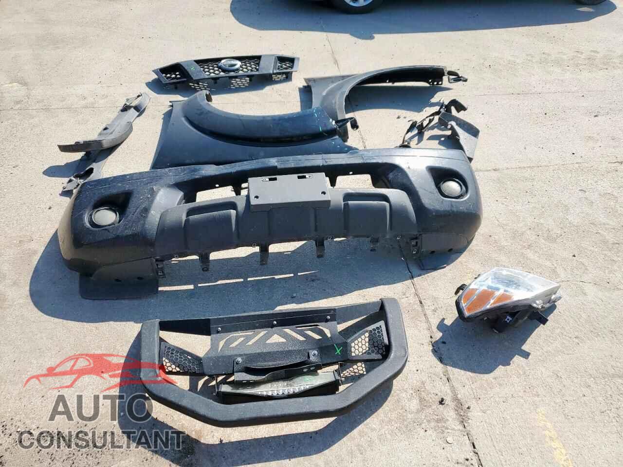 NISSAN FRONTIER 2018 - 1N6AD0ER3JN744578