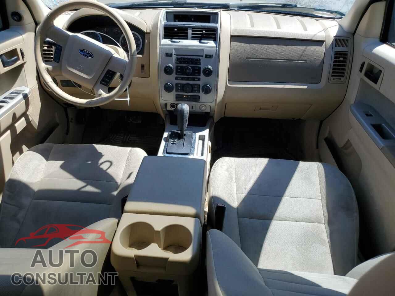 FORD ESCAPE 2011 - 1FMCU9D73BKC58772
