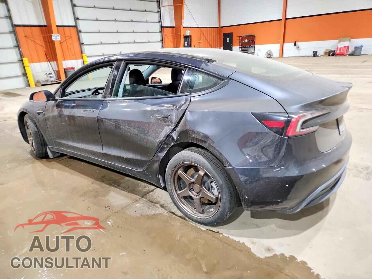 TESLA MODEL 3 2025 - 5YJ3E1EB9SF896933