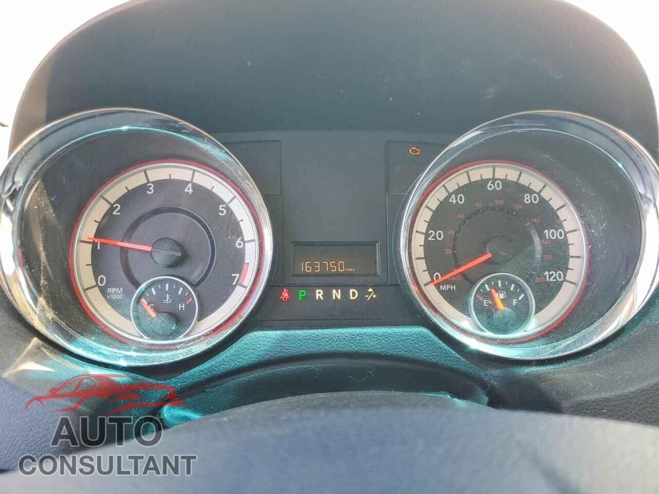 DODGE CARAVAN 2014 - 2C4RDGBG8ER281430