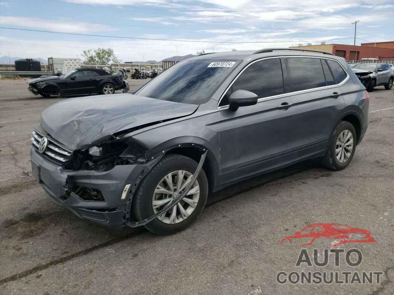 VOLKSWAGEN TIGUAN 2019 - 3VV2B7AX4KM081187