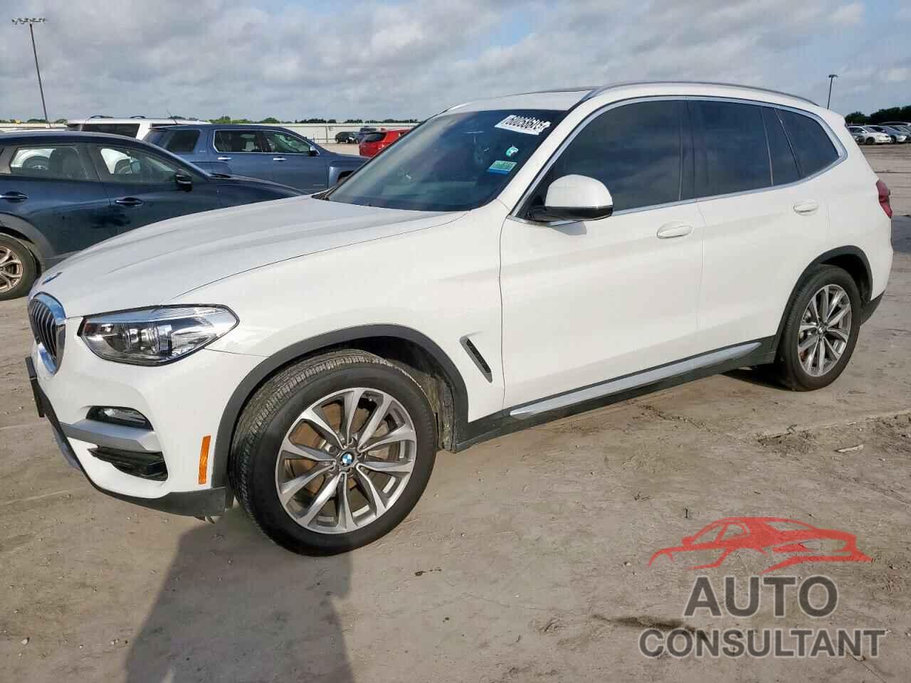 BMW X3 2019 - 5UXTR7C50KLE94138