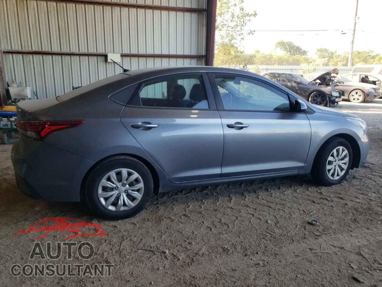 HYUNDAI ACCENT 2018 - 3KPC24A36JE017093