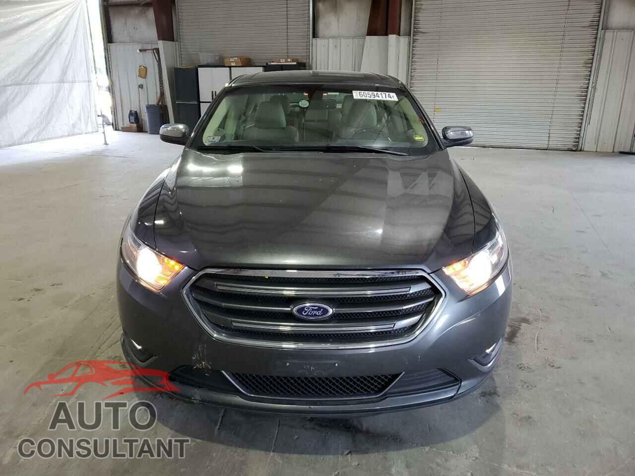 FORD TAURUS 2016 - 1FAHP2F89GG106431