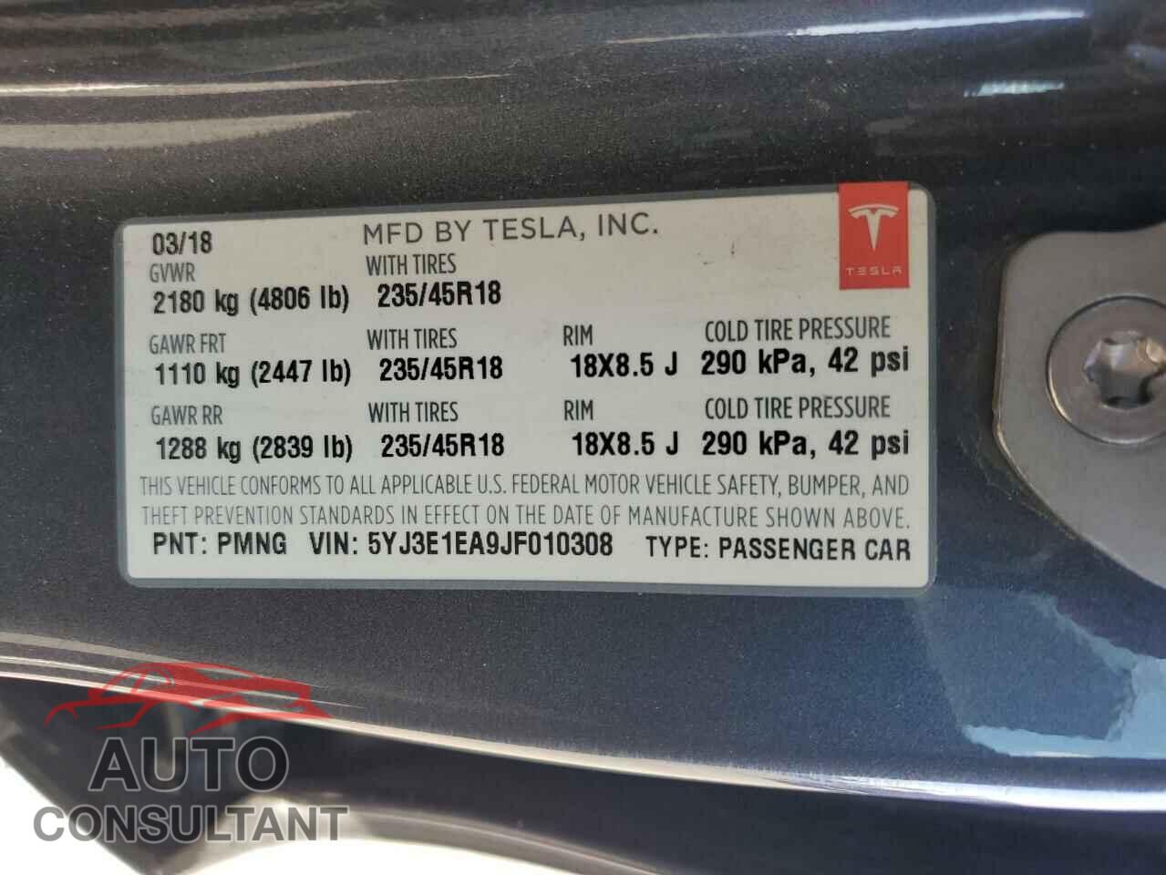 TESLA MODEL 3 2018 - 5YJ3E1EA9JF010308