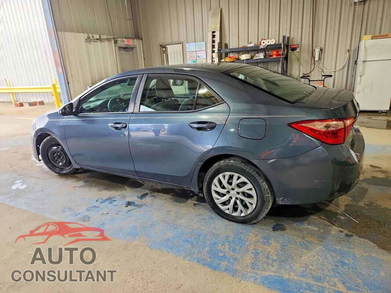 TOYOTA COROLLA 2017 - 2T1BURHE8HC818921