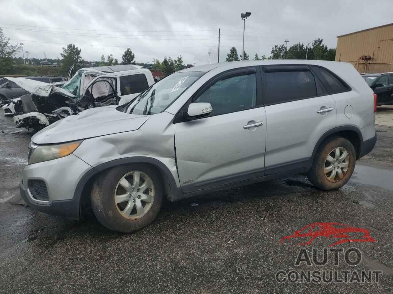 KIA SORENTO 2011 - 5XYKTCA19BG072806