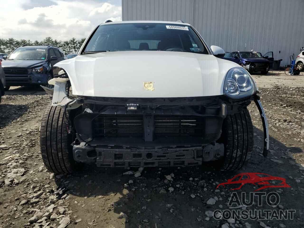 PORSCHE CAYENNE 2017 - WP1AA2A23HKA80342