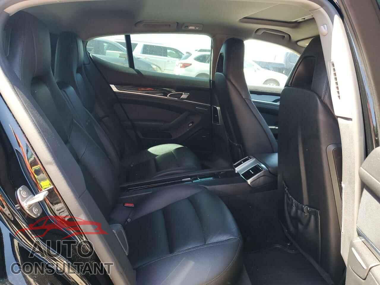 PORSCHE PANAMERA 2013 - WP0AA2A75DL012125