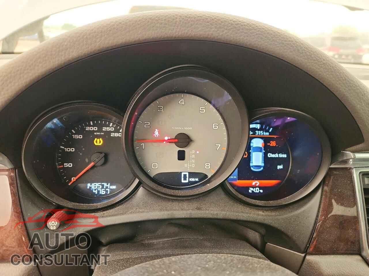 PORSCHE MACAN 2015 - WP1AB2A57FLB70947