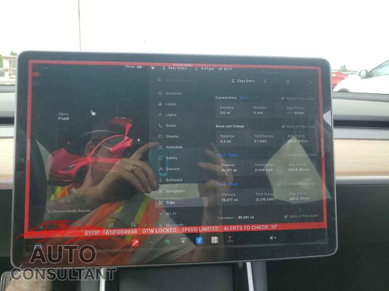 TESLA MODEL 3 2018 - 5YJ3E1EA1JF004938