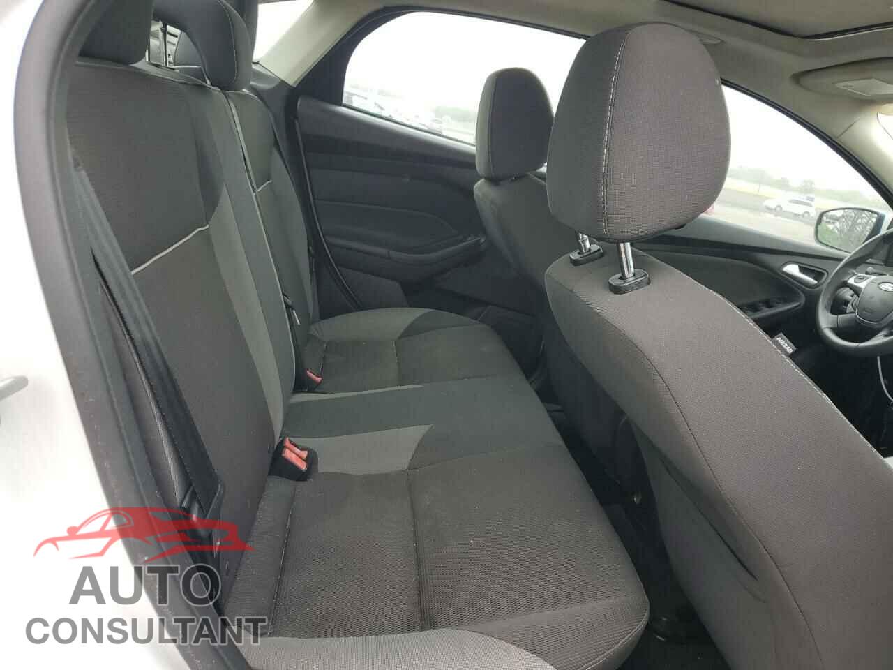 FORD FOCUS 2013 - 1FADP3F21DL342350