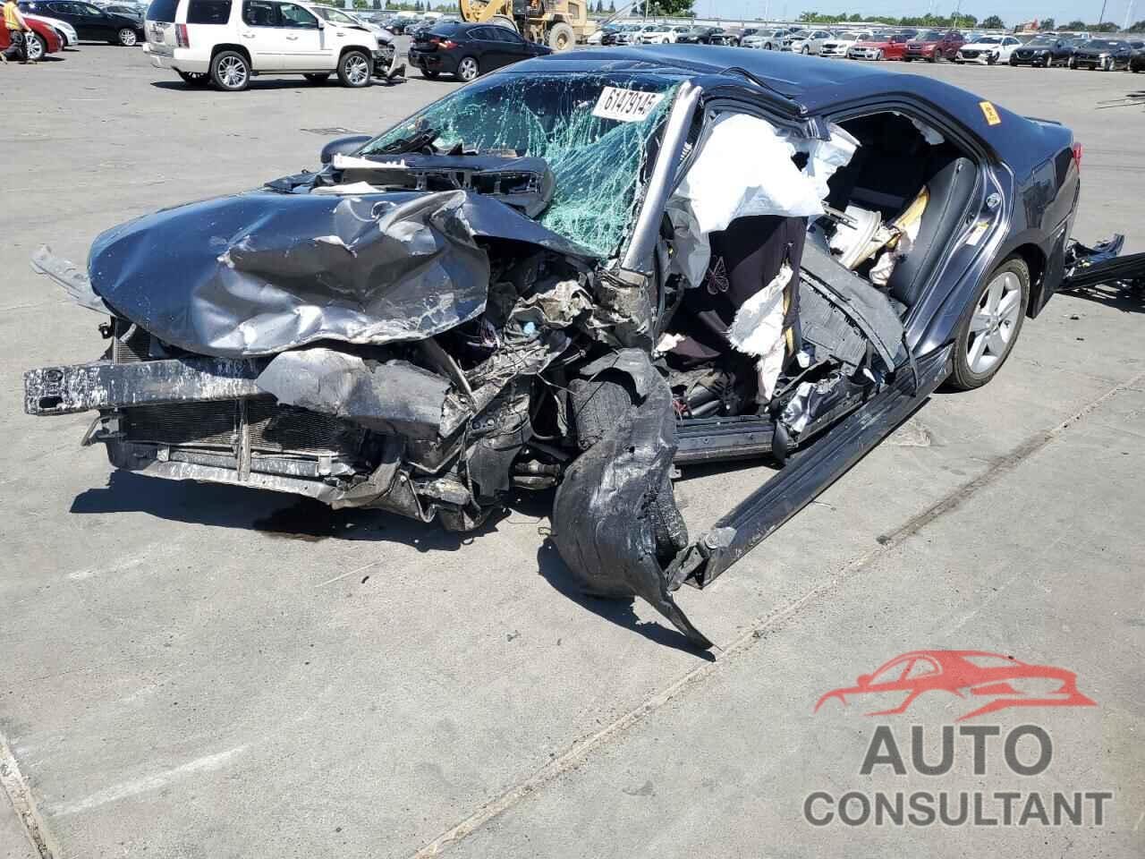 TOYOTA CAMRY 2014 - 4T1BF1FK5EU387985