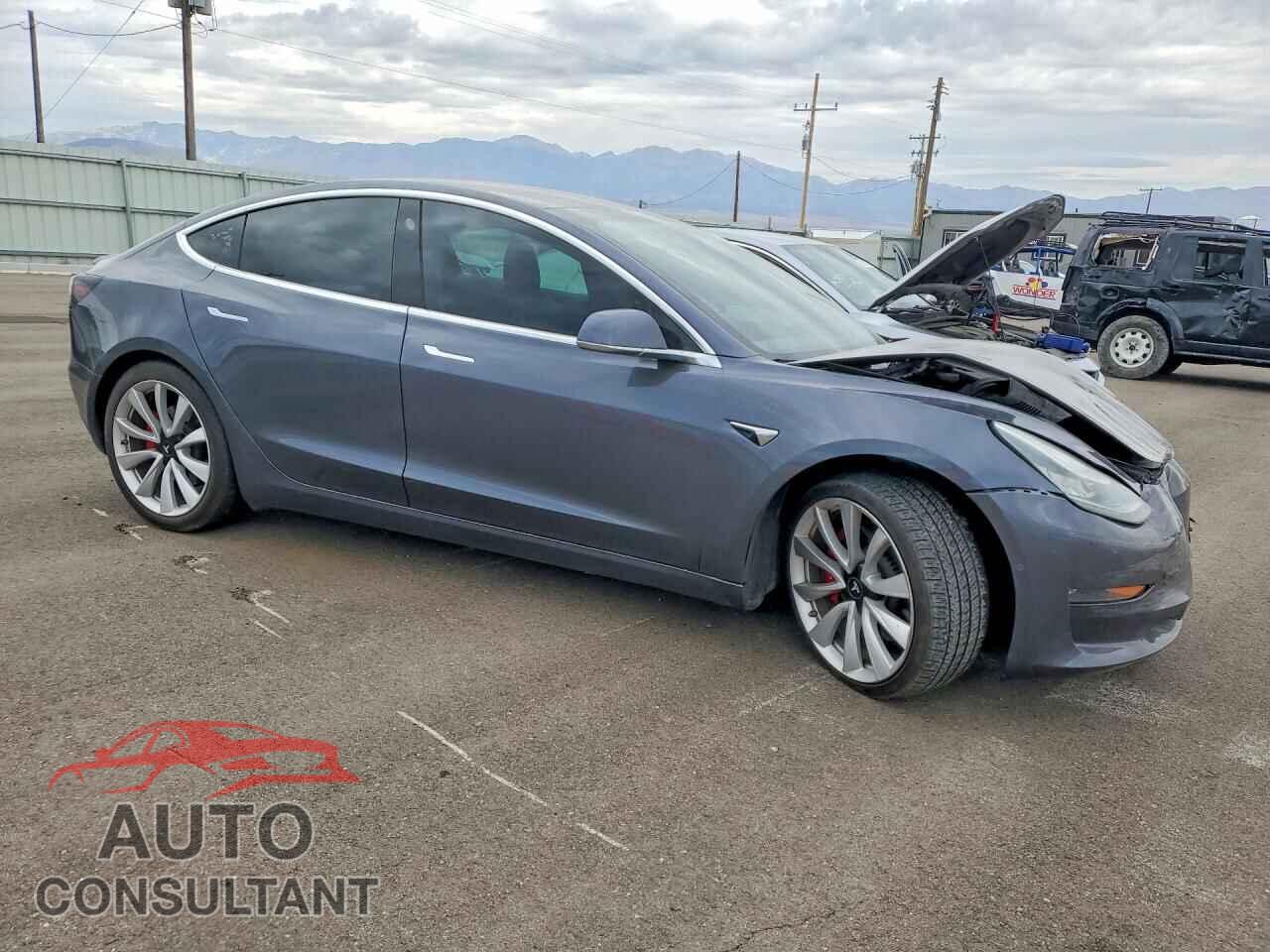 TESLA MODEL 3 2018 - 5YJ3E1EB7JF151418