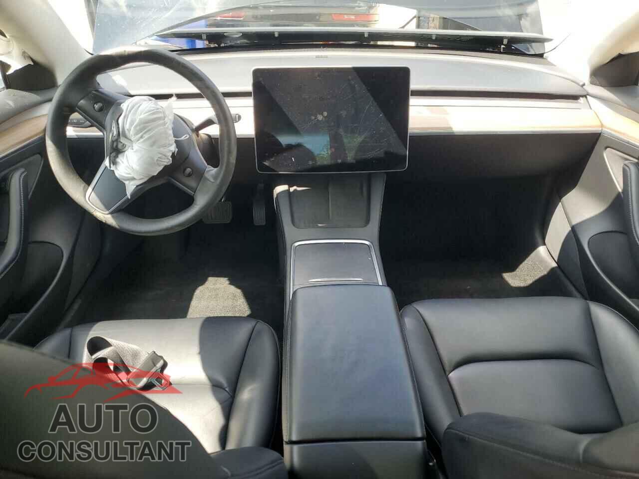 TESLA MODEL 3 2022 - 5YJ3E1EB3NF304978