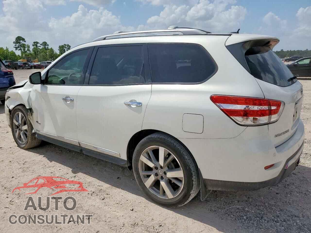 NISSAN PATHFINDER 2014 - 5N1CR2MNXEC660701