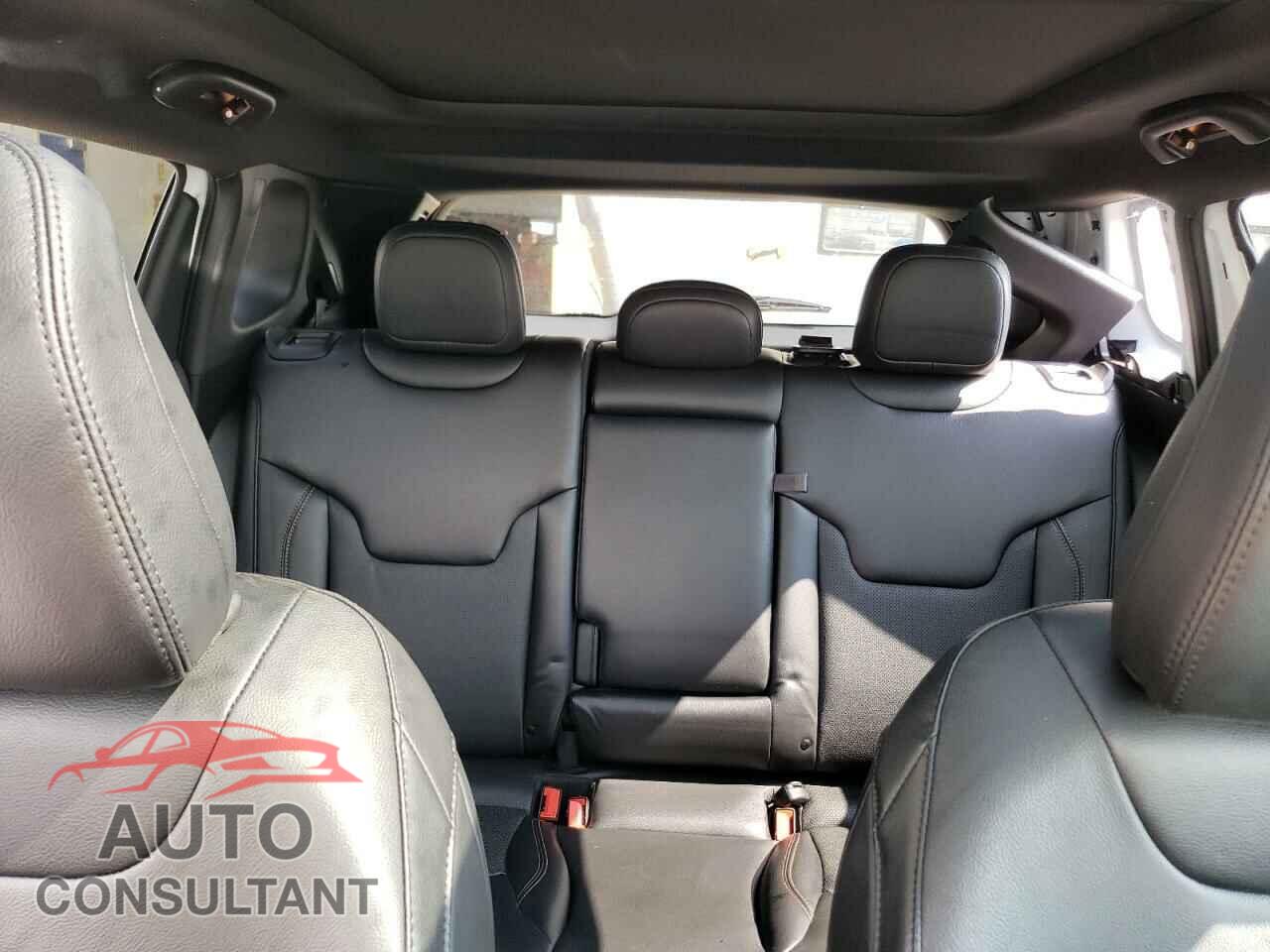 JEEP COMPASS 2023 - 3C4NJDFN2PT558569